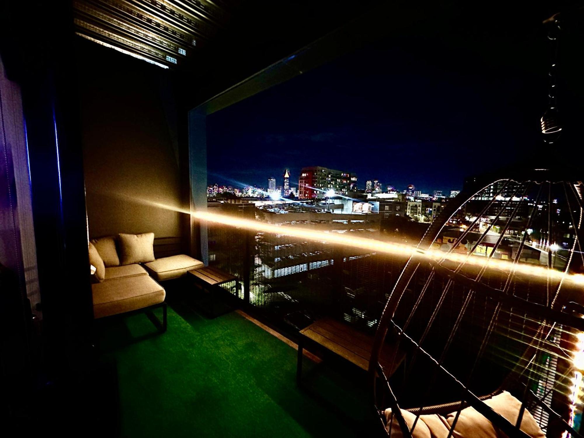 Modern Luxury At The Interlock Apartment Atlanta Exterior photo